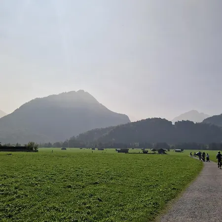 アパート Sonniger Alpenblick In Bestlage Von *